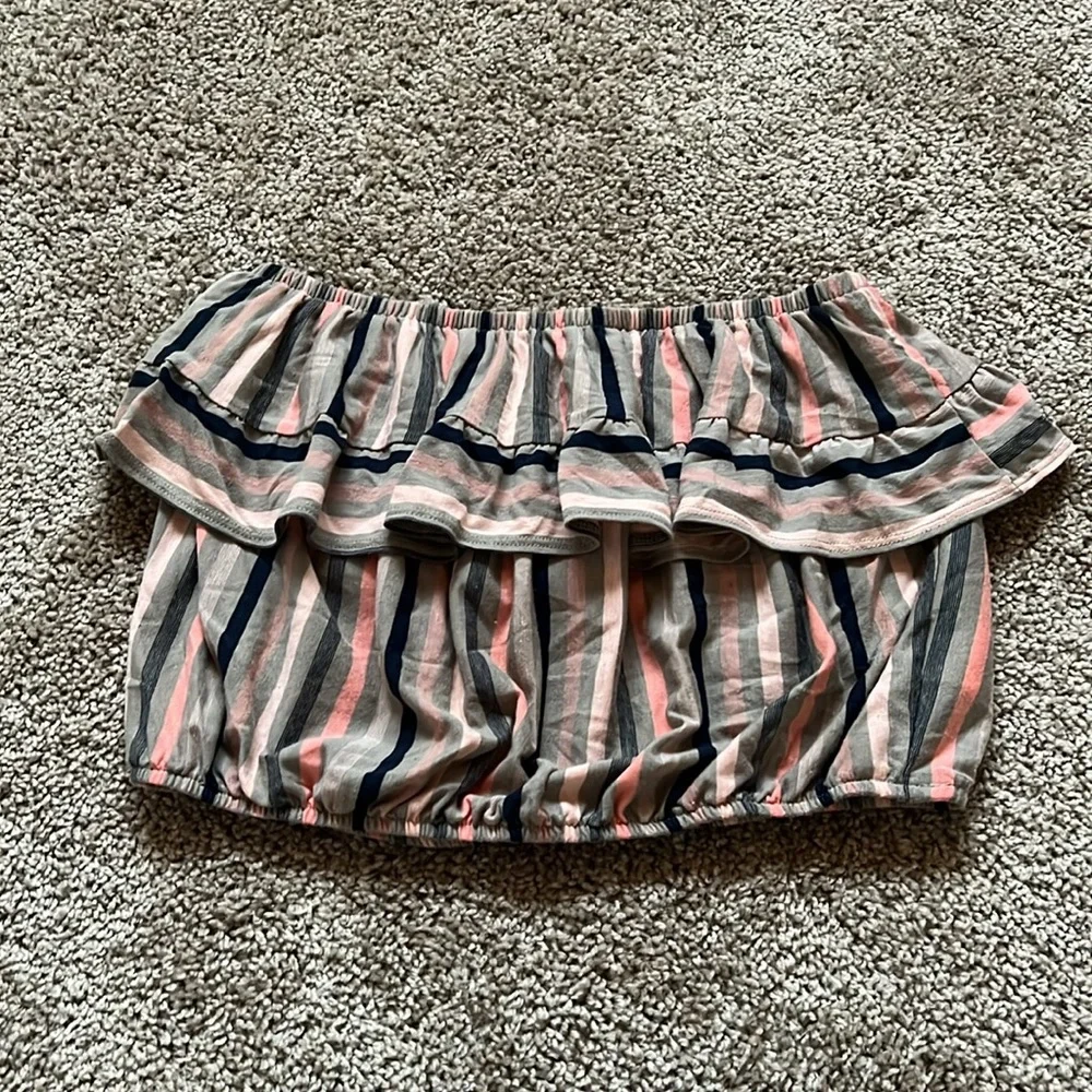 American Eagle Ruffle Bubble Top - Picture 3 of 6